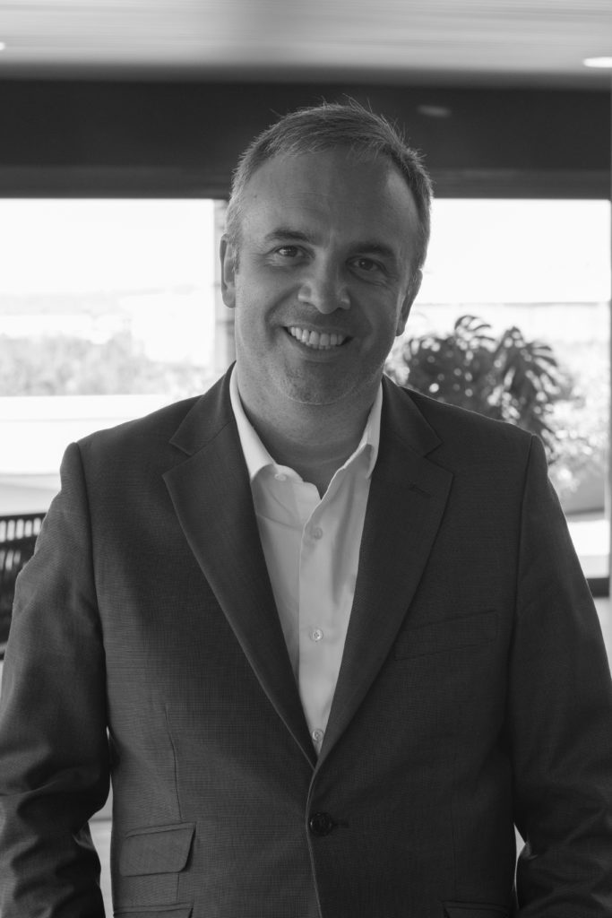 Javier Domingo, Servinform