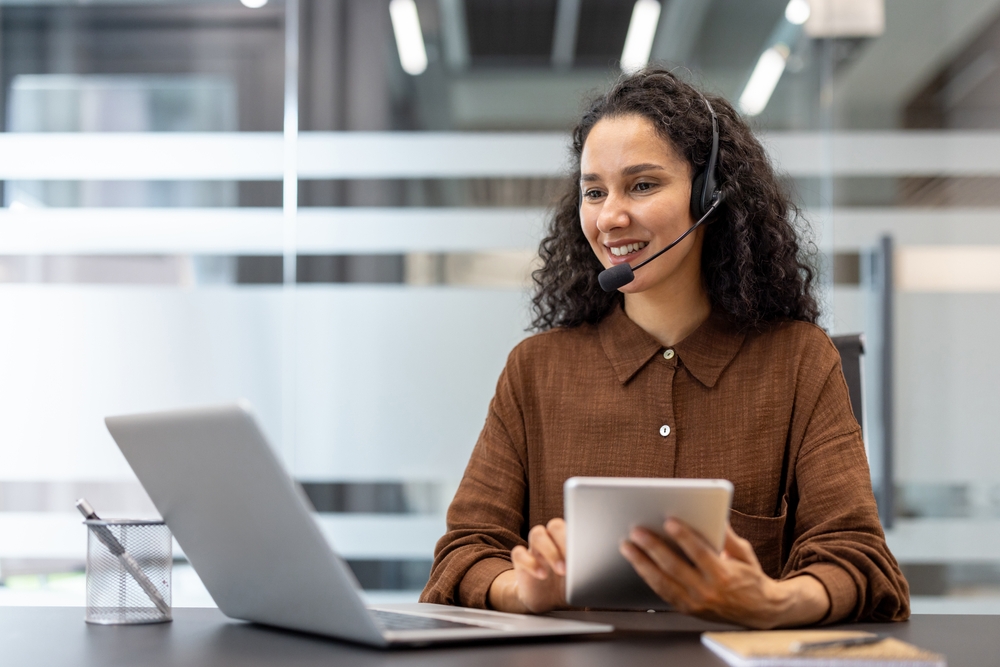 Auditoría de calidad con IA en Contact Center para analizar llamadas y mejorar la atención al cliente.